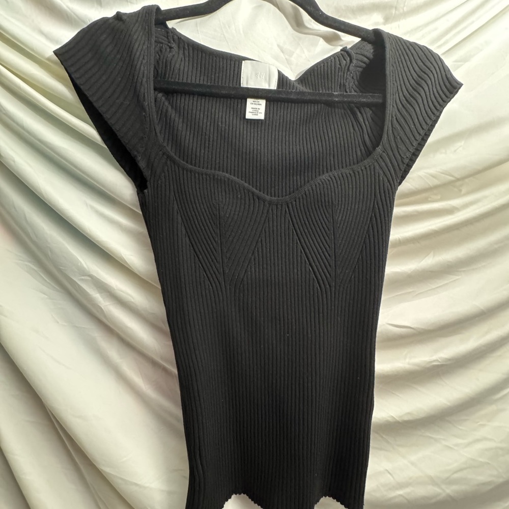 H&M Black Ribbed Tank Top